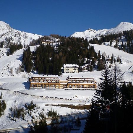 Nassfeld Mountain Apartments Sonnenalpe Nassfeld Rum bild